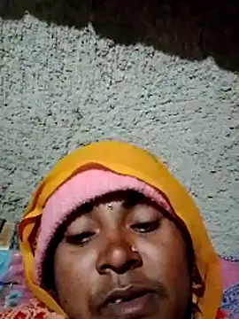 Hotbabe53 online show from January 8, 2026, 1:00 am