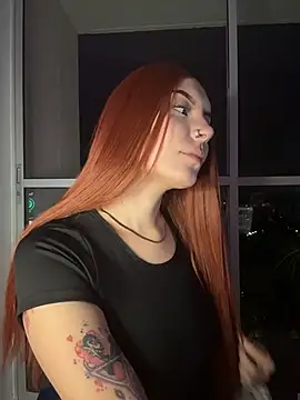 Snapshot of alesziarose_ chatting on March 25, 2026, 12:00 am alesziarose online show from March 25, 2026, 12:00 am