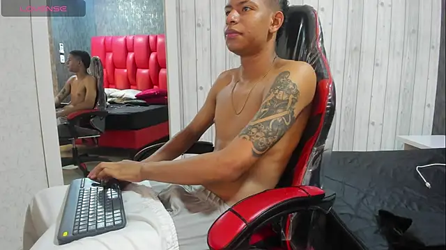  erick j online show from March 1, 2026, 8:20 pm