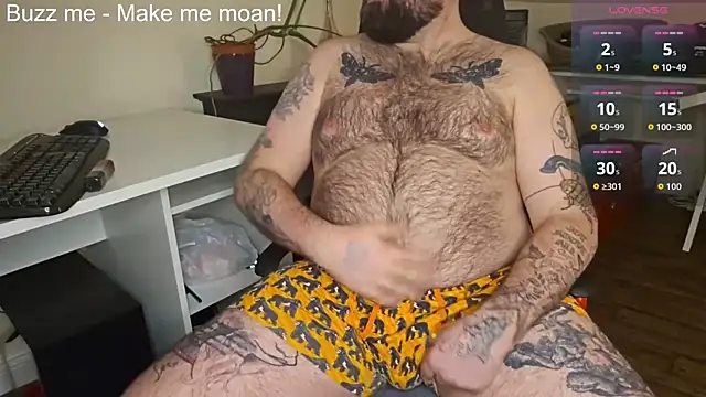 chriscubxxx online show from February 24, 2026, 7:48 pm