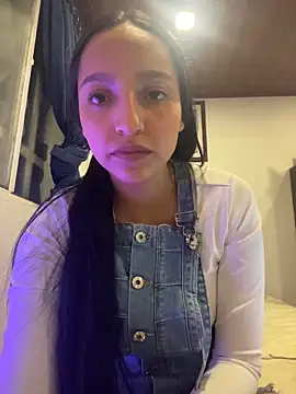 Snapshot of Eve_Ritz chatting on March 15, 2026, 4:30 am Eve Ritz online show from March 15, 2026, 4:30 am