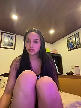 Snapshot of Eve_Ritz chatting on March 29, 2026, 4:47 am Eve Ritz online show from March 29, 2026, 4:47 am