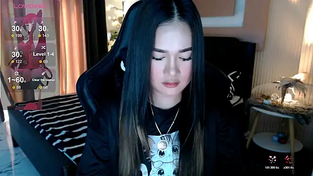 Snapshot of simplykhate chatting on January 14, 2026, 1:31 am simplykhate online show from January 14, 2026, 1:31 am