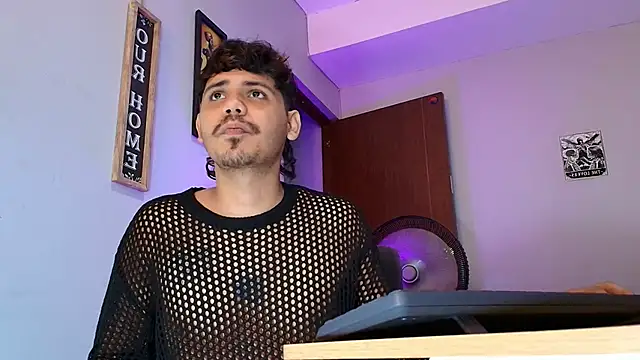 cum park1 online show from April 18, 2026, 4:48 am
