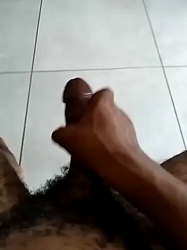 Snapshot of SkinnyDick26 chatting on February 14, 2026, 7:30 am SkinnyDick26 online show from February 14, 2026, 7:30 am