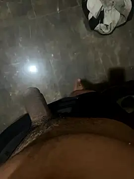 luisaikxbh online show from January 7, 2026, 10:42 am