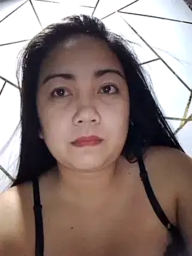 SunKissedGlow online show from January 13, 2026, 6:23 pm