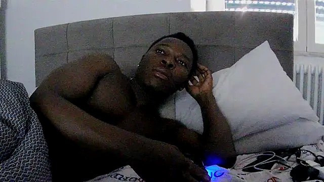 Bigchocco online show from May 14, 2026, 6:43 am