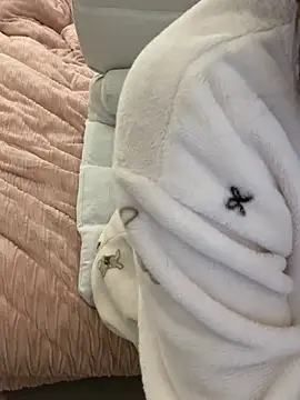  xiaoxinxin  online show from February 8, 2026, 1:25 am