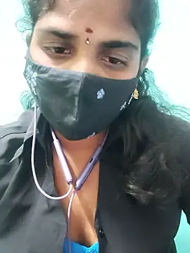 Snapshot of Tamil_Hot_Trisha chatting on January 8, 2026, 4:24 pm Tamil Hot Trisha online show from January 8, 2026, 4:24 pm