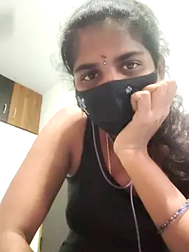 Snapshot of Tamil_Hot_Trisha chatting on January 6, 2026, 11:25 am Tamil Hot Trisha online show from January 6, 2026, 11:25 am