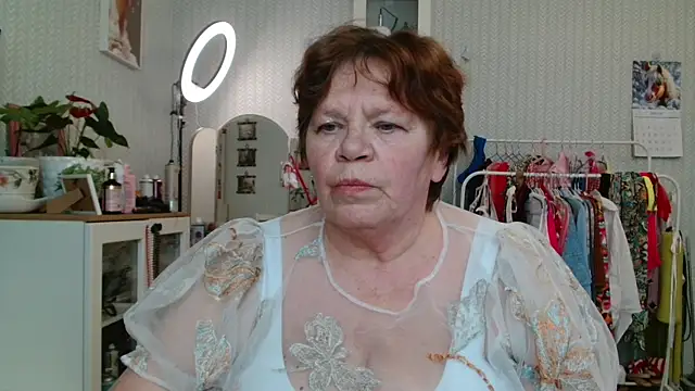 Snapshot of Kleo_doll_ chatting on February 21, 2026, 12:29 pm Kleo doll online show from February 21, 2026, 12:29 pm