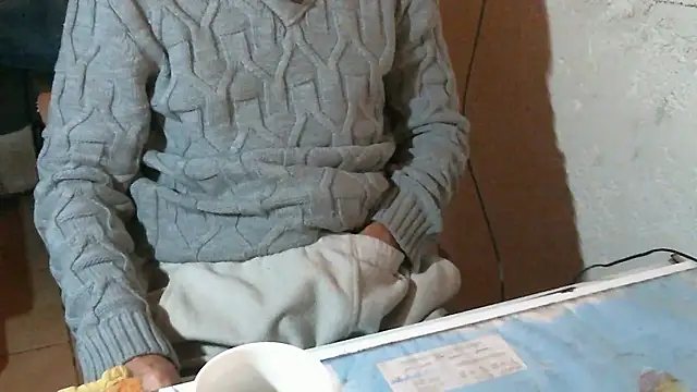 Snapshot of Renard0909 chatting on January 9, 2026, 9:05 am Renard0909 online show from January 9, 2026, 9:05 am