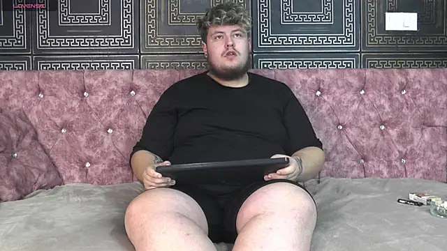 XavierMax online show from January 7, 2026, 9:58 am