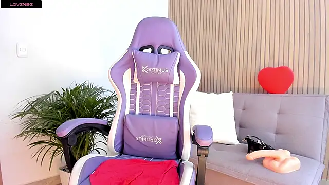 Snapshot of miacoxx_34 chatting on April 10, 2026, 9:55 pm miacoxx 34 online show from April 10, 2026, 9:55 pm