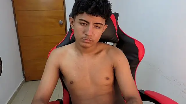 Alluringangel23 online show from March 10, 2026, 2:59 am