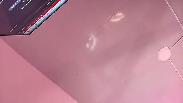 Snapshot of Serena_ebony chatting on January 12, 2026, 12:01 pm Serena ebony online show from January 12, 2026, 12:01 pm