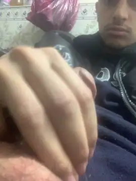 Snapshot of Wassimdz410 chatting on March 3, 2026, 9:22 pm Wassimdz410 online show from March 3, 2026, 9:22 pm