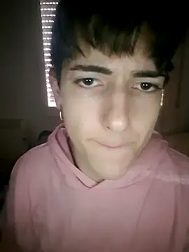 Snapshot of Sakura_trans chatting on February 18, 2026, 9:28 am Sakura trans online show from February 18, 2026, 9:28 am