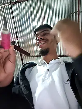 Snapshot of RAKIB5676 chatting on February 1, 2026, 1:31 pm RAKIB5676 online show from February 1, 2026, 1:31 pm