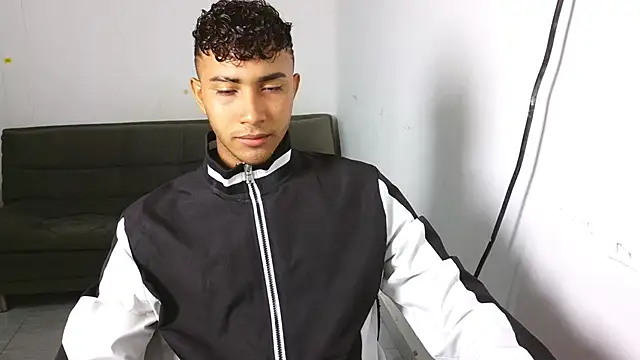 naugthy boy88 online show from April 13, 2026, 10:58 pm