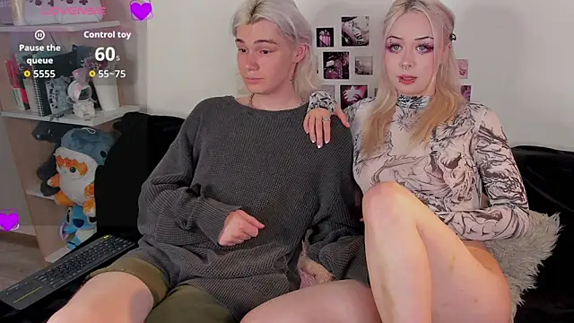 SweetheartsFriends online show from May 31, 2026, 4:07 am