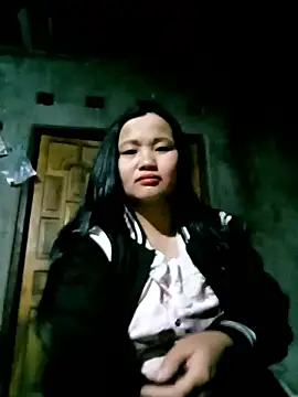 Snapshot of valerle chatting on January 8, 2026, 2:45 pm valerle online show from January 8, 2026, 2:45 pm