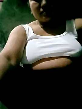 Snapshot of valerle chatting on January 12, 2026, 11:39 am valerle online show from January 12, 2026, 11:39 am