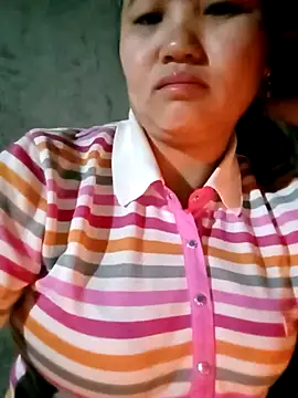 Snapshot of valerle chatting on January 11, 2026, 11:22 pm valerle online show from January 11, 2026, 11:22 pm