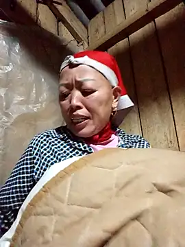 Snapshot of Agnes-baby chatting on February 11, 2026, 1:22 pm Agnes-baby online show from February 11, 2026, 1:22 pm