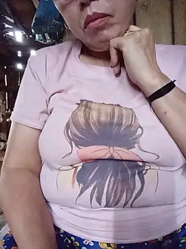 Snapshot of Agnes-baby chatting on June 17, 2026, 3:17 am Agnes-baby online show from June 17, 2026, 3:17 am