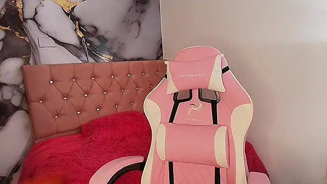 Snapshot of Evangeline_heell chatting on January 9, 2026, 2:29 am Evangeline heell online show from January 9, 2026, 2:29 am