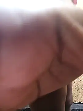 Snapshot of Bootyful_me chatting on March 19, 2026, 8:14 am Bootyful me online show from March 19, 2026, 8:14 am