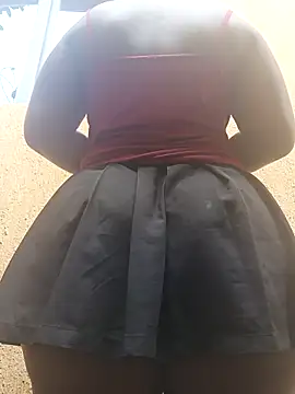 Snapshot of Bootyful_me chatting on March 22, 2026, 8:27 am Bootyful me online show from March 22, 2026, 8:27 am