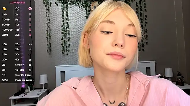 LlsabethHaze online show from February 24, 2026, 12:17 pm