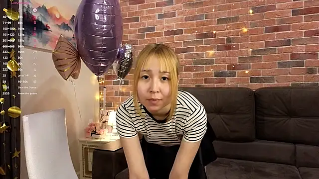 Snapshot of MartaHexen chatting on February 23, 2026, 4:07 pm MartaHexen online show from February 23, 2026, 4:07 pm