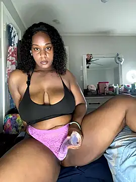 yaralucki online show from January 12, 2026, 3:08 pm