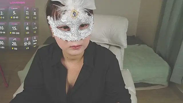 MIJA8922 online show from February 11, 2026, 12:05 pm