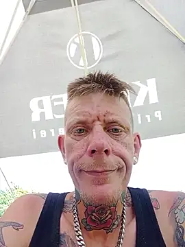 Der Schoene Penis online show from May 27, 2026, 11:06 am