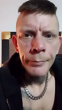 Snapshot of Der_Schoene_Penis chatting on January 9, 2026, 9:00 pm Der Schoene Penis online show from January 9, 2026, 9:00 pm