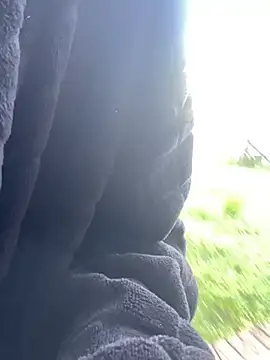 kwandero1234 online show from February 25, 2026, 4:45 am