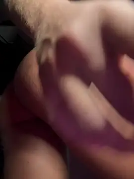 Snapshot of adridocinha chatting on January 12, 2026, 4:03 pm adridocinha online show from January 12, 2026, 4:03 pm