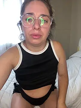 Snapshot of soyanahii chatting on February 11, 2026, 10:09 pm soyanahii online show from February 11, 2026, 10:09 pm