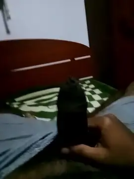 Snapshot of chamichamila chatting on January 12, 2026, 4:47 pm chamichamila online show from January 12, 2026, 4:47 pm