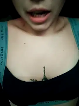 Snapshot of Sexyhanna14 chatting on February 3, 2026, 10:26 pm Sexyhanna14 online show from February 3, 2026, 10:26 pm