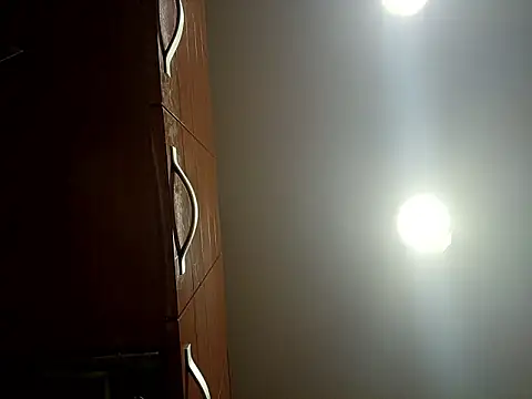 Snapshot of dear2002 chatting on January 11, 2026, 2:29 am dear2002 online show from January 11, 2026, 2:29 am