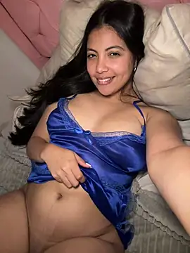 Nina Belle online show from June 29, 2026, 3:24 am
