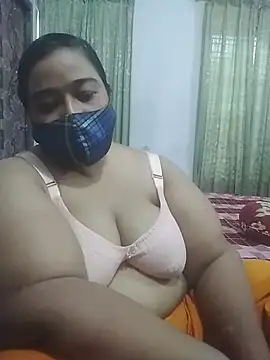 momo loves online show from June 5, 2026, 5:34 am