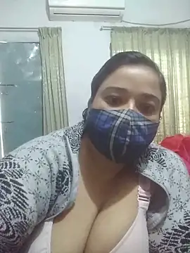 momo loves online show from February 17, 2026, 4:21 am