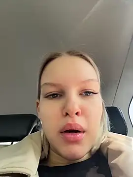 AshleyMur online show from May 18, 2026, 5:56 am